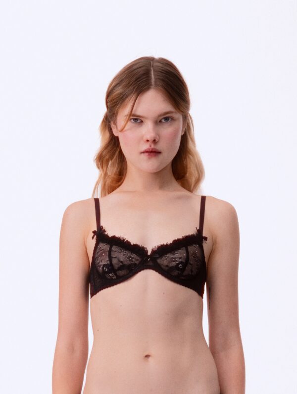 Lucretia Bra pre-order